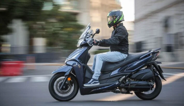 Test Ride Kymco Agility 300