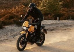 Triumph Scrambler 400 XC: