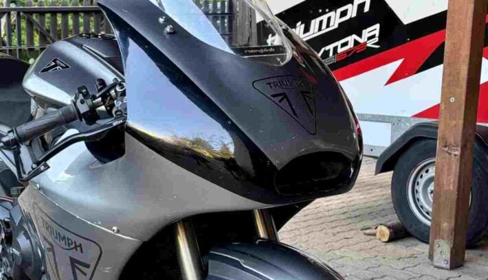 Triumph Street Triple 765 RS 2024