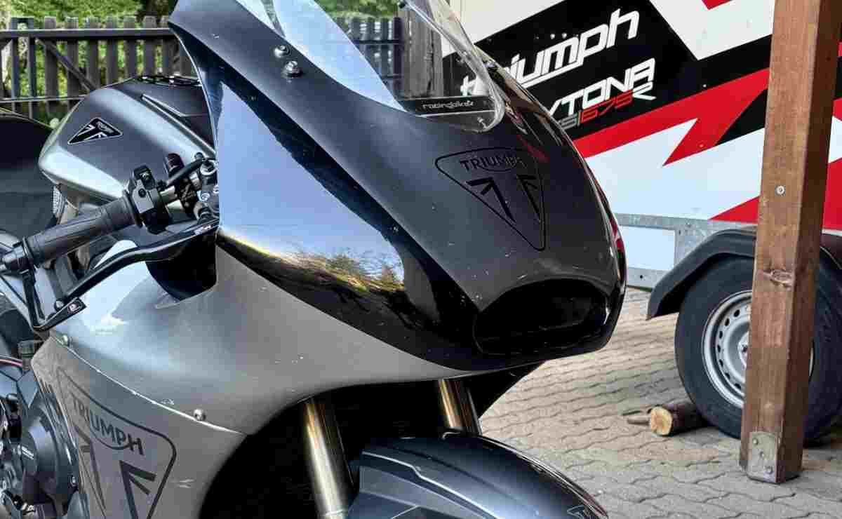 Triumph Street Triple 765 RS 2024 