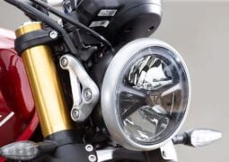 Triumph Speed T4