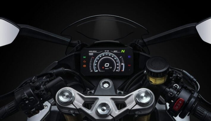 CFmoto manillar configurable