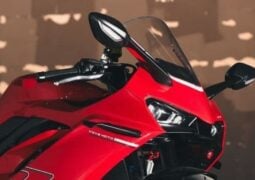 Moto deportiva Kove 450 RR