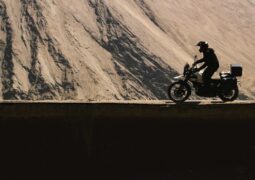 moto trail Royal Enfield Himalayan