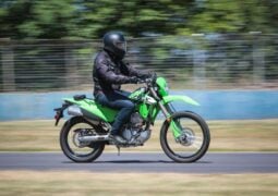 opinión kawasaki klx 300 precio