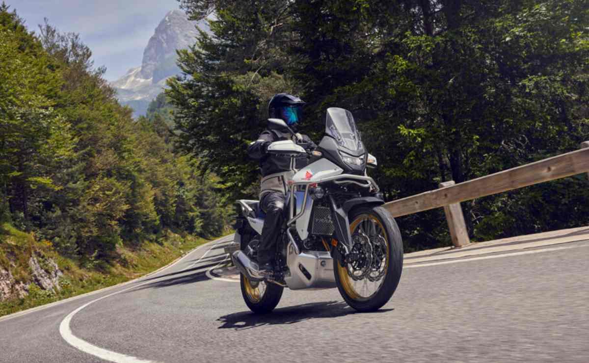 Posible precio Honda XL 750 Transalp 2025