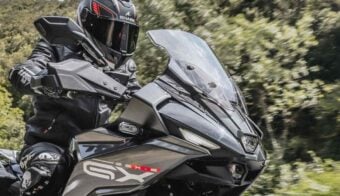 Suzuki GSX-S1000GX