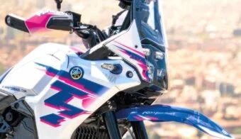 Esta Yamaha Ténéré 700 recuerda modelos de los ´90, pero esconde mucha tecnología