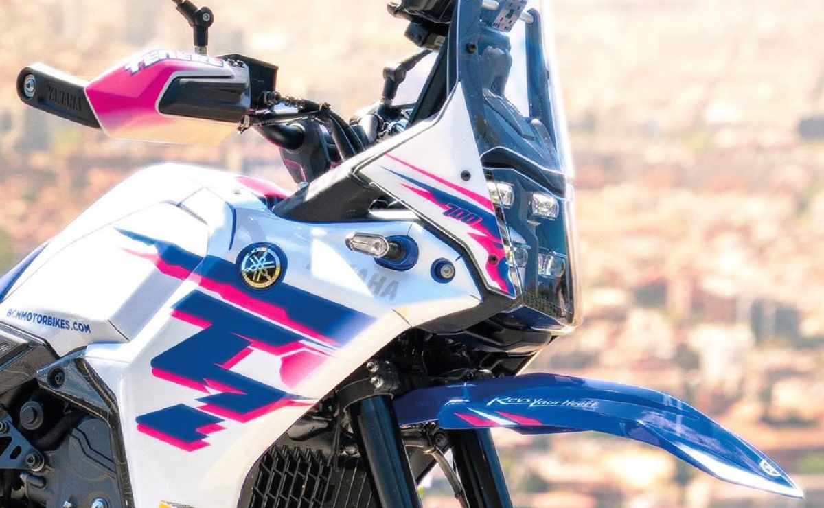 Esta Yamaha Ténéré 700 recuerda modelos de los ´90, pero esconde mucha tecnología