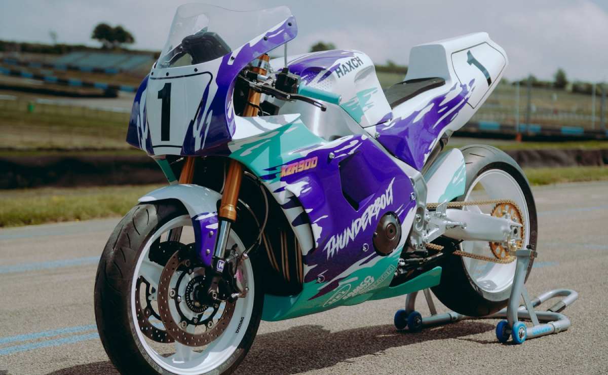 Yamaha XZR900 Thunderbolt