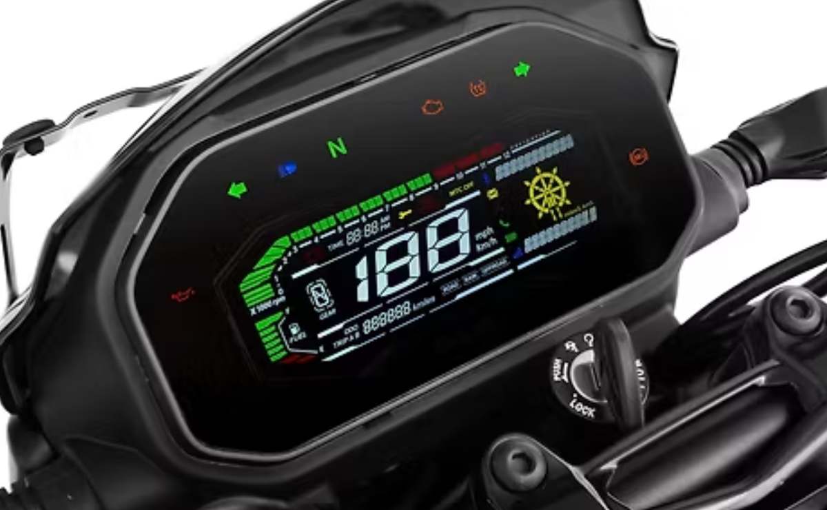 bajaj dominar 250 2025 pantalla