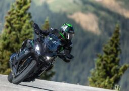lanzamiento Kawasaki Ninja 1100 SX