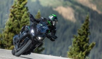 lanzamiento Kawasaki Ninja 1100 SX