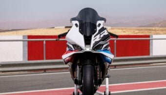 Moto deportiva BMW S1000RR