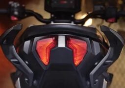 moto naked TVS RTR 310 2025