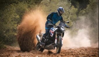 Moto trail BMW F900 GS