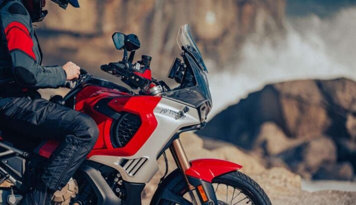 MV Agusta Enduro Veloce: ¿Cómo está equipada esta moto trail?