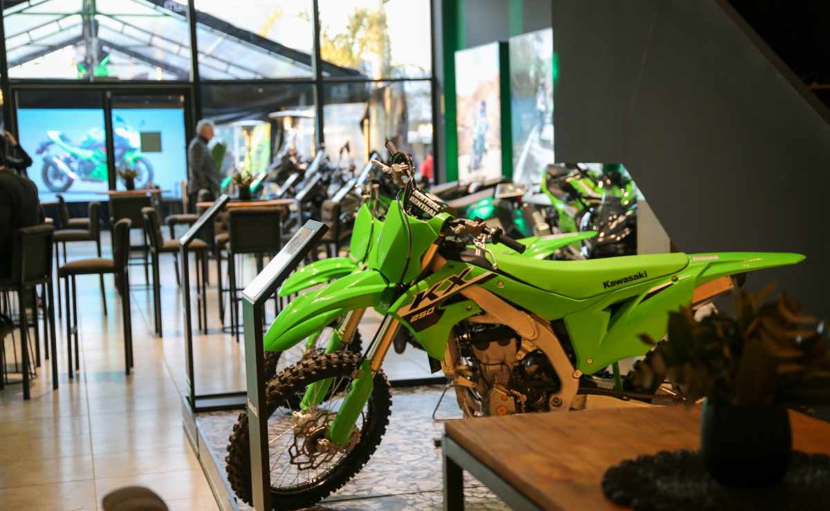 Kawasaki y Kymco inauguraron un nuevo punto de ventas: ¿dónde es y qué motos ofrece? 