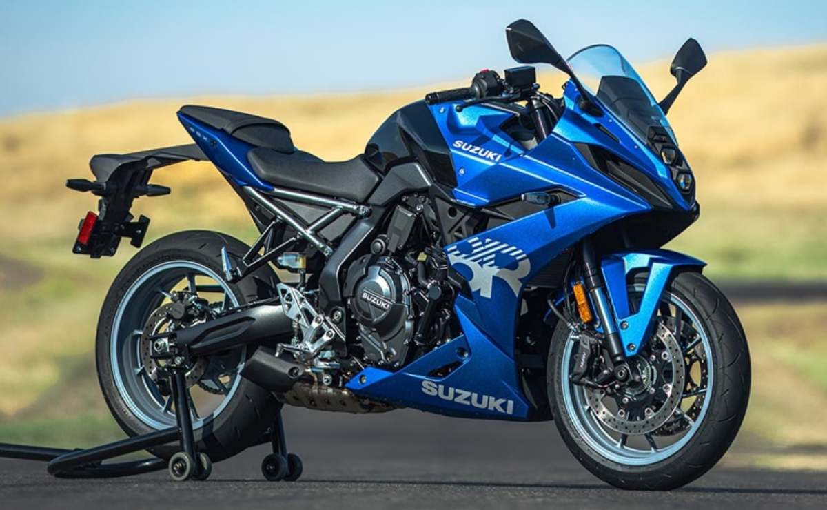 Suzuki GSX-8R