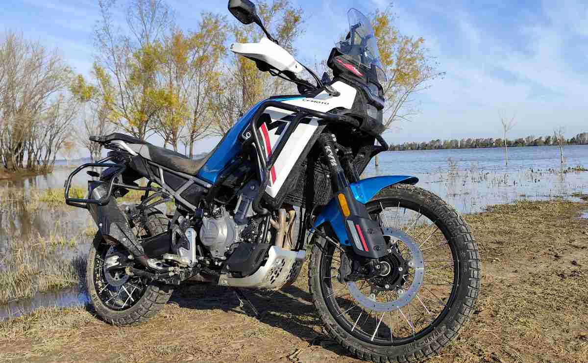 Prueba CFMoto 450 MT