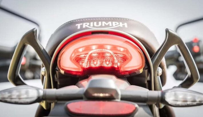 Novedades en las Triumph de 400 cc