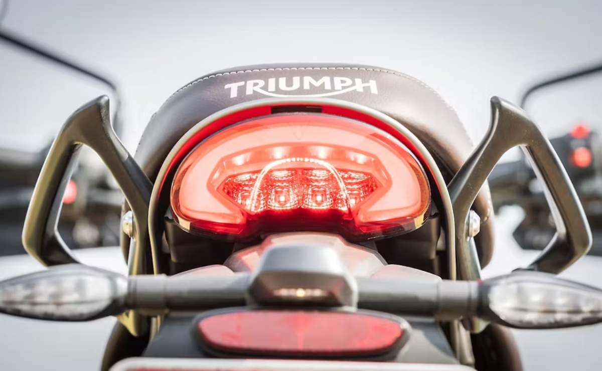 Novedades en las Triumph de 400 cc