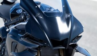 Yamaha R1