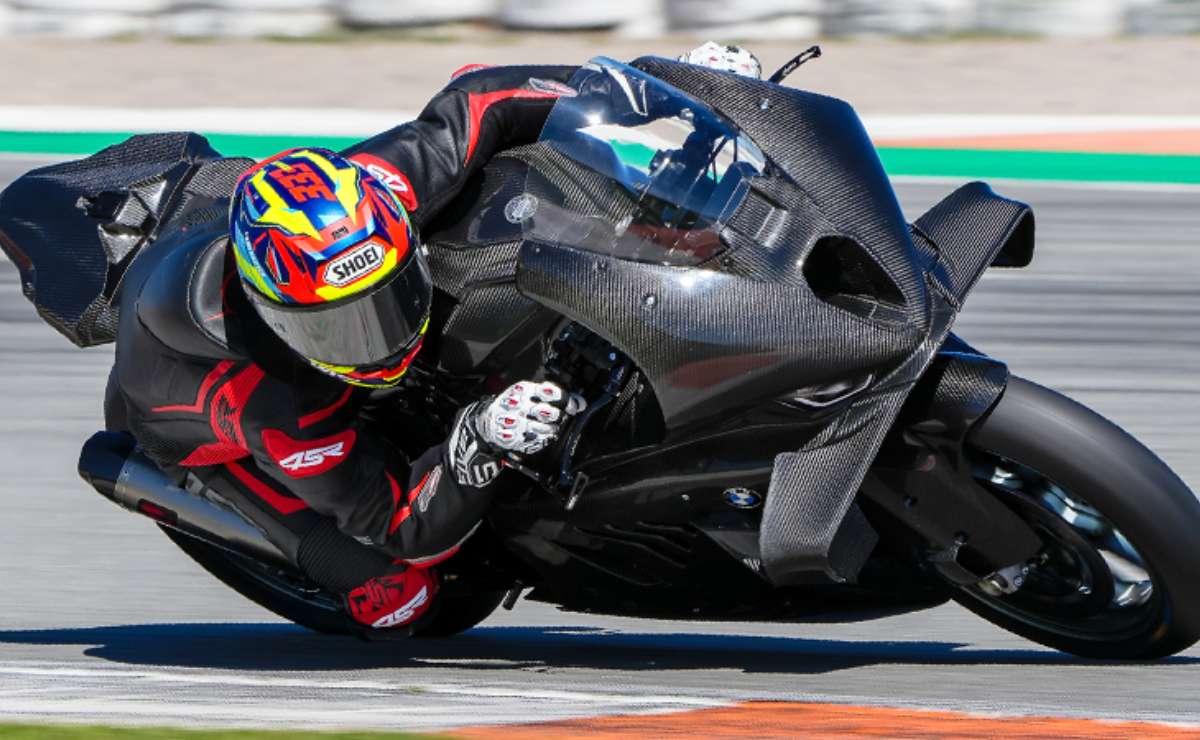 BMW M1000RR Alpha Racing