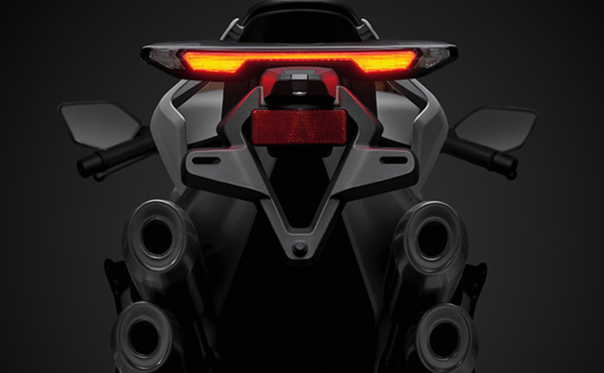 CFMoto 750SR-R
