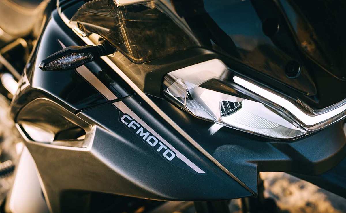 CFMoto 800 MT-X LS: en qué se diferencia con la versión base

