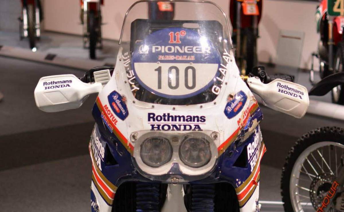 Honda NXR750