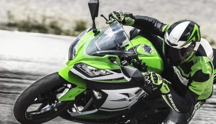 Kawasaki Ninja 300