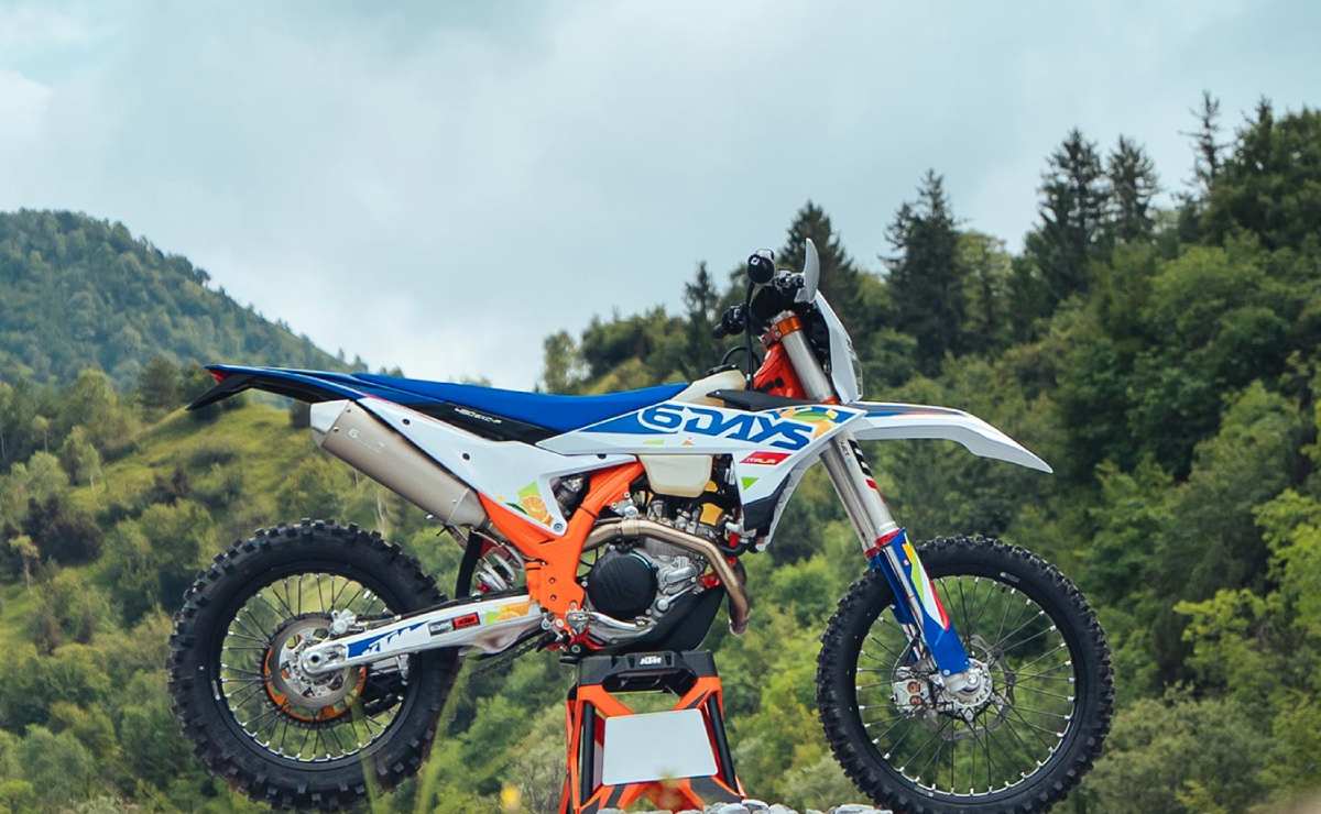 KTM EXC 6DAYS 