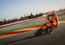 KTM gama 690 2026