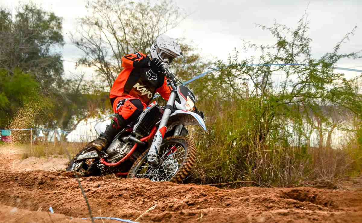 Moto Kayo K6 250
