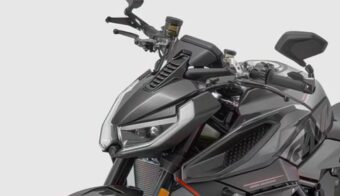 Moto naked QJMotor SRK 921