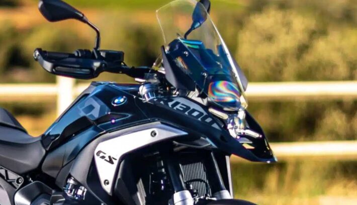 Moto trail BMW GS Dark Edition