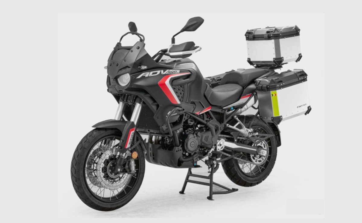 QJMotor ADV600: Una moto trail china con pasado italiano