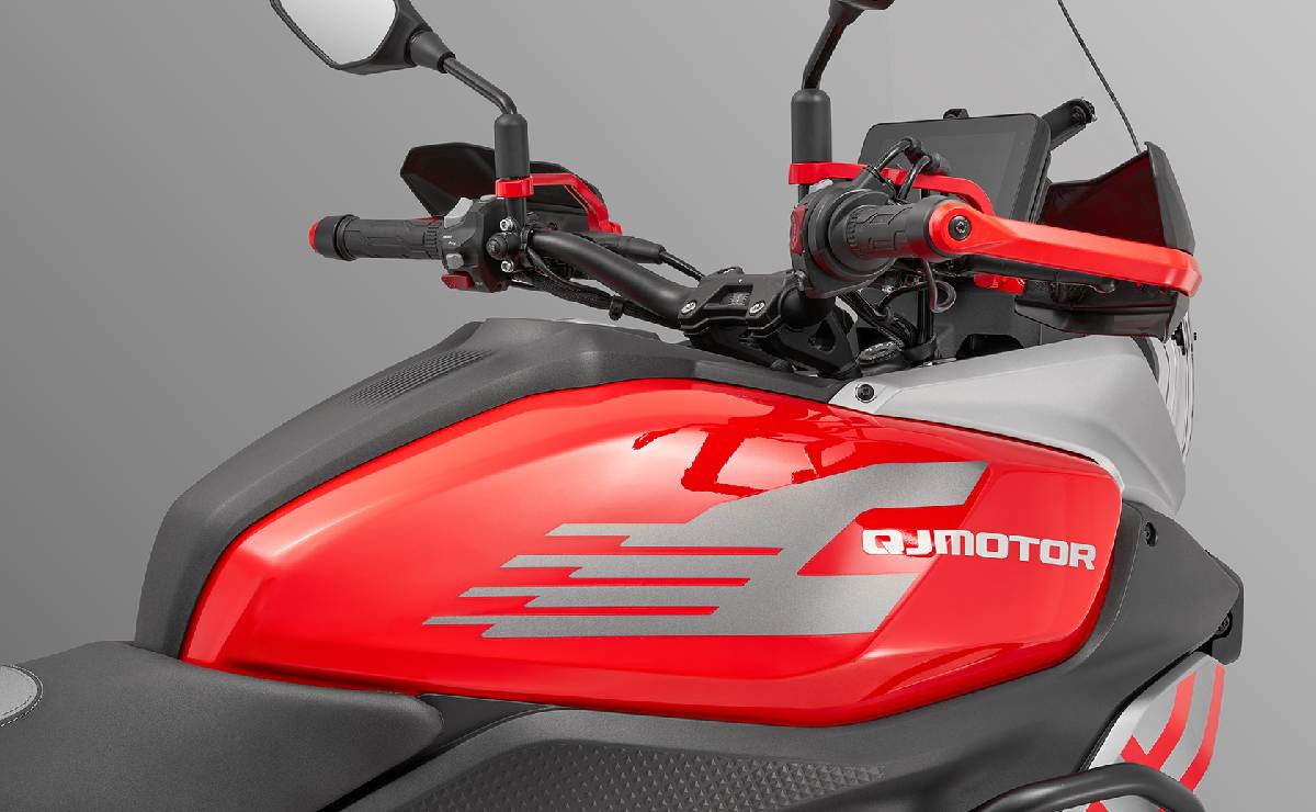 moto trail qjmotor srt 550 sx lanzamiento QJMotor SRT 550 nueva moto trail