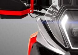 Moto trail QJMotor SRT 550SX