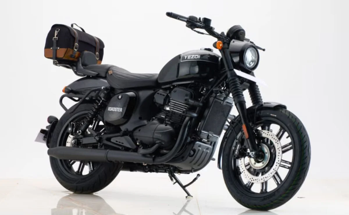 Moto Yedzi Roadster 