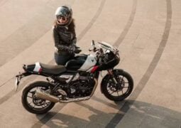 Triumph Thruxton 400