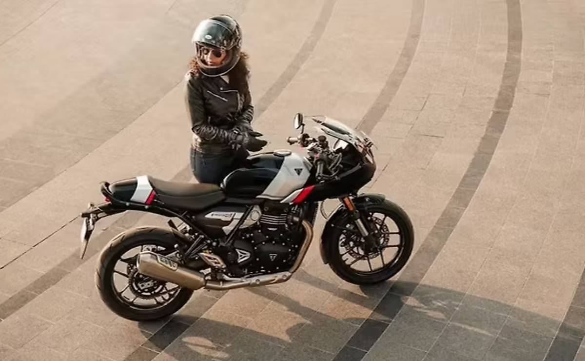 Triumph Thruxton 400
