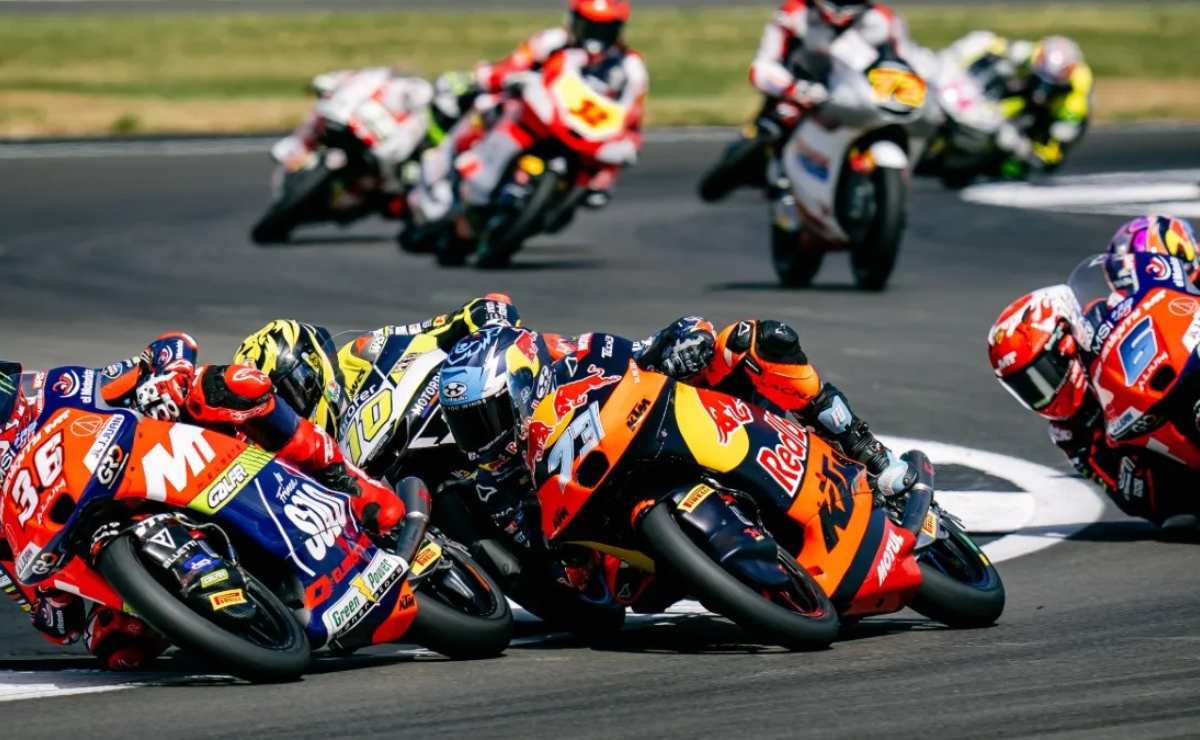 Valentin Perrone Moto3