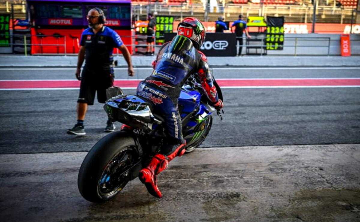 Yamaha M1 motor V4