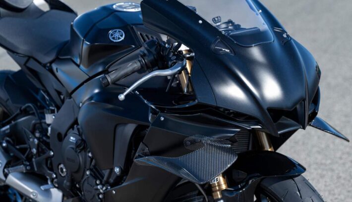 Yamaha anticipa un posible regreso de icónica deportiva de 1000 cc