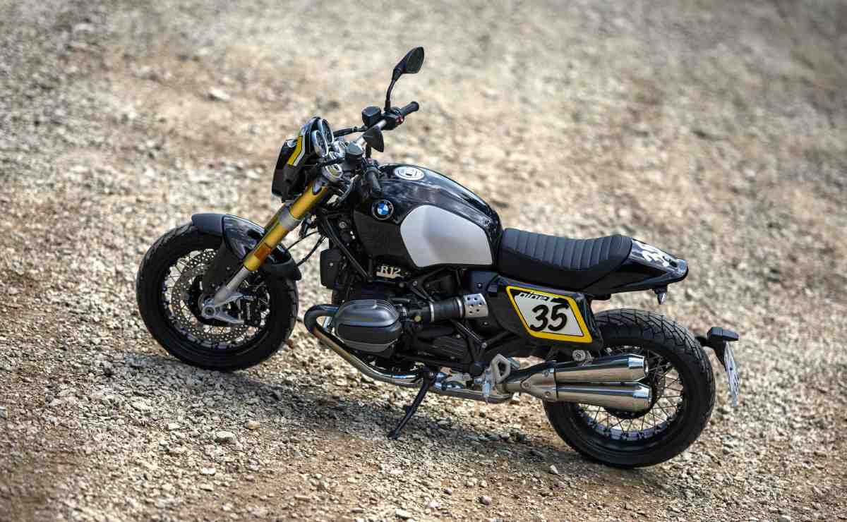 BMW R12 nineT Tracker kit