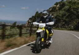 Husqvarna 701 Supermoto