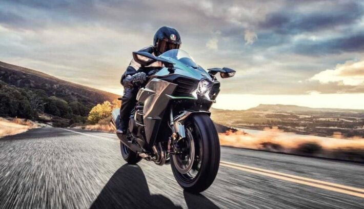 kawasaki ninja h2r 4 Kawasaki Ninja H2R