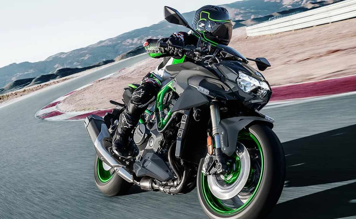 Nueva Kawasaki Z h2 SE 2026